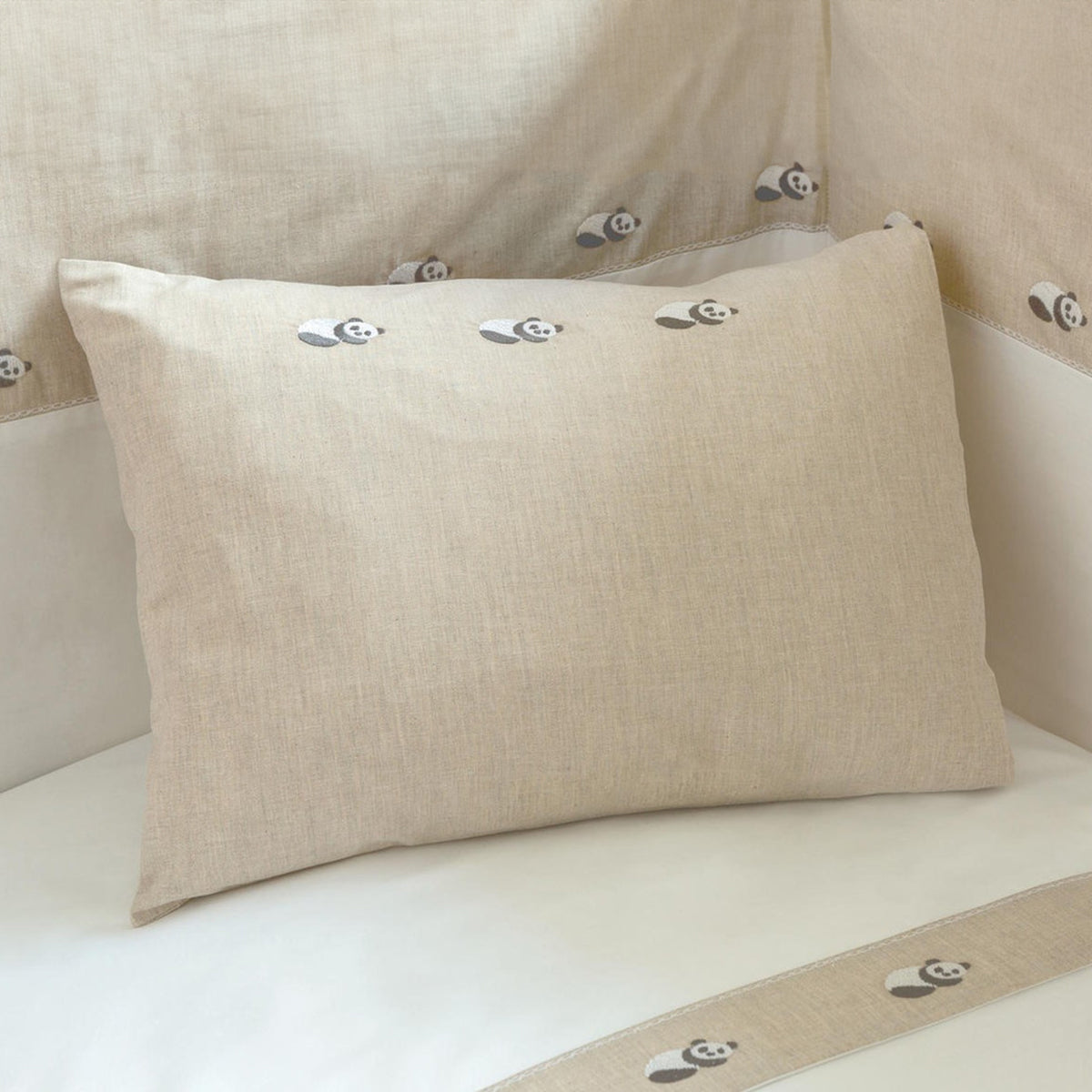Bovi Walter Crib Pillowcase