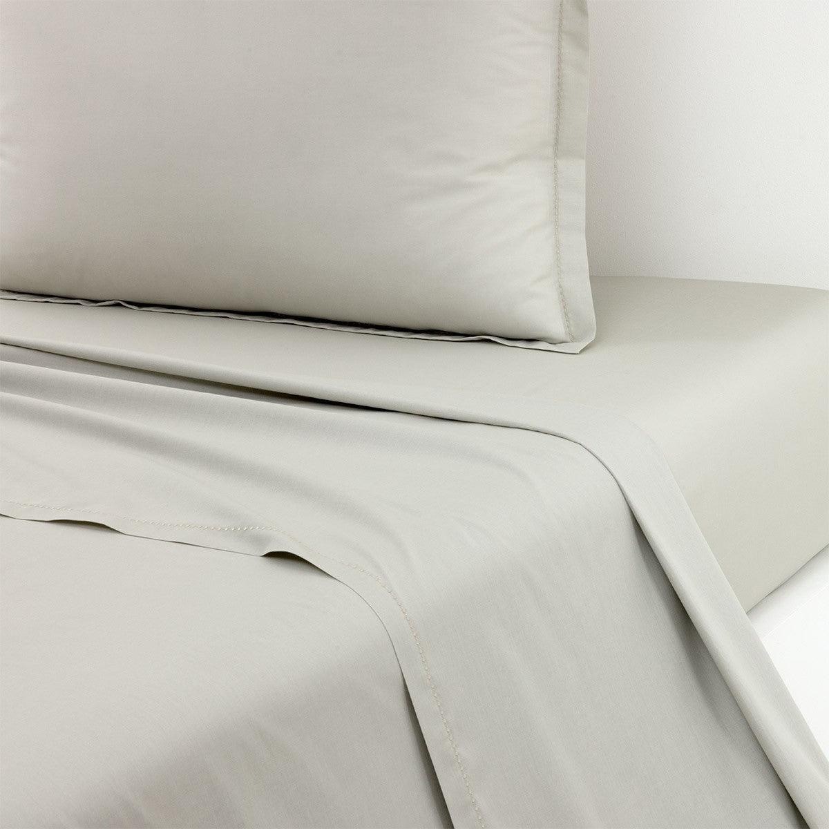 Yves Delorme Batiste Flat Sheet