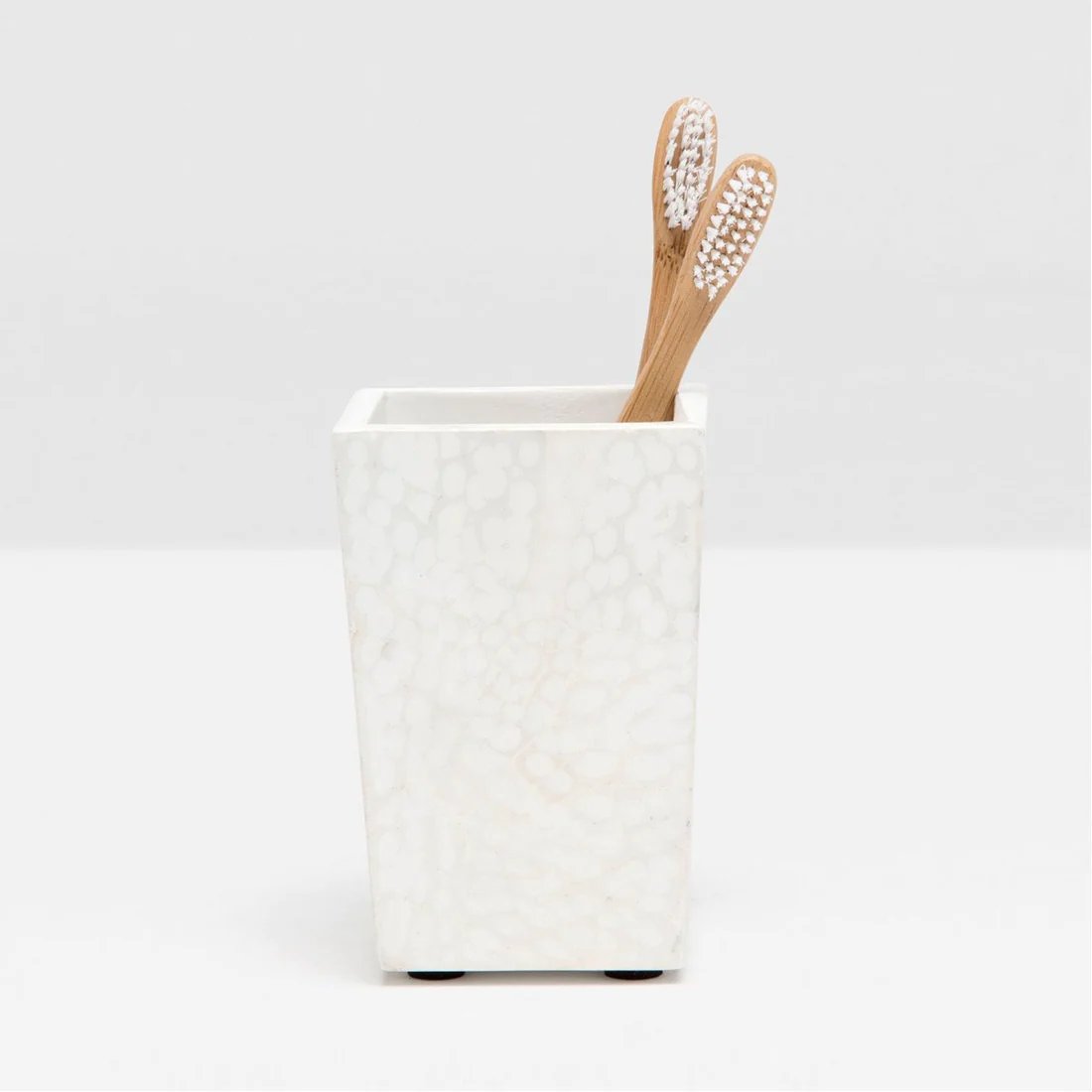 An image of Pigeon and Poodle Callas Brush Holder