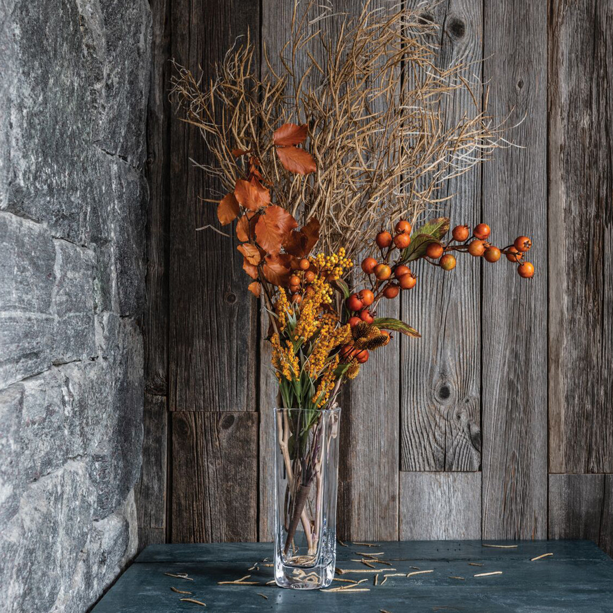 An image of Simon Pearce Woodbury Vase - L