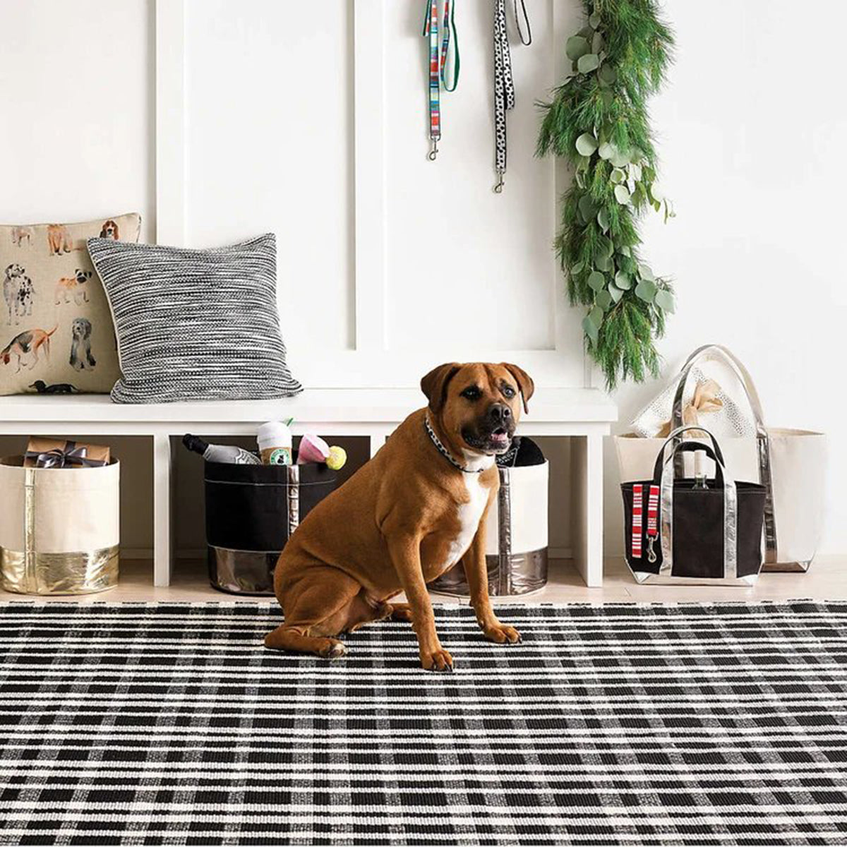 Dash & Albert Tattersall Black/Ecru Cotton Woven Rug - 2x3'