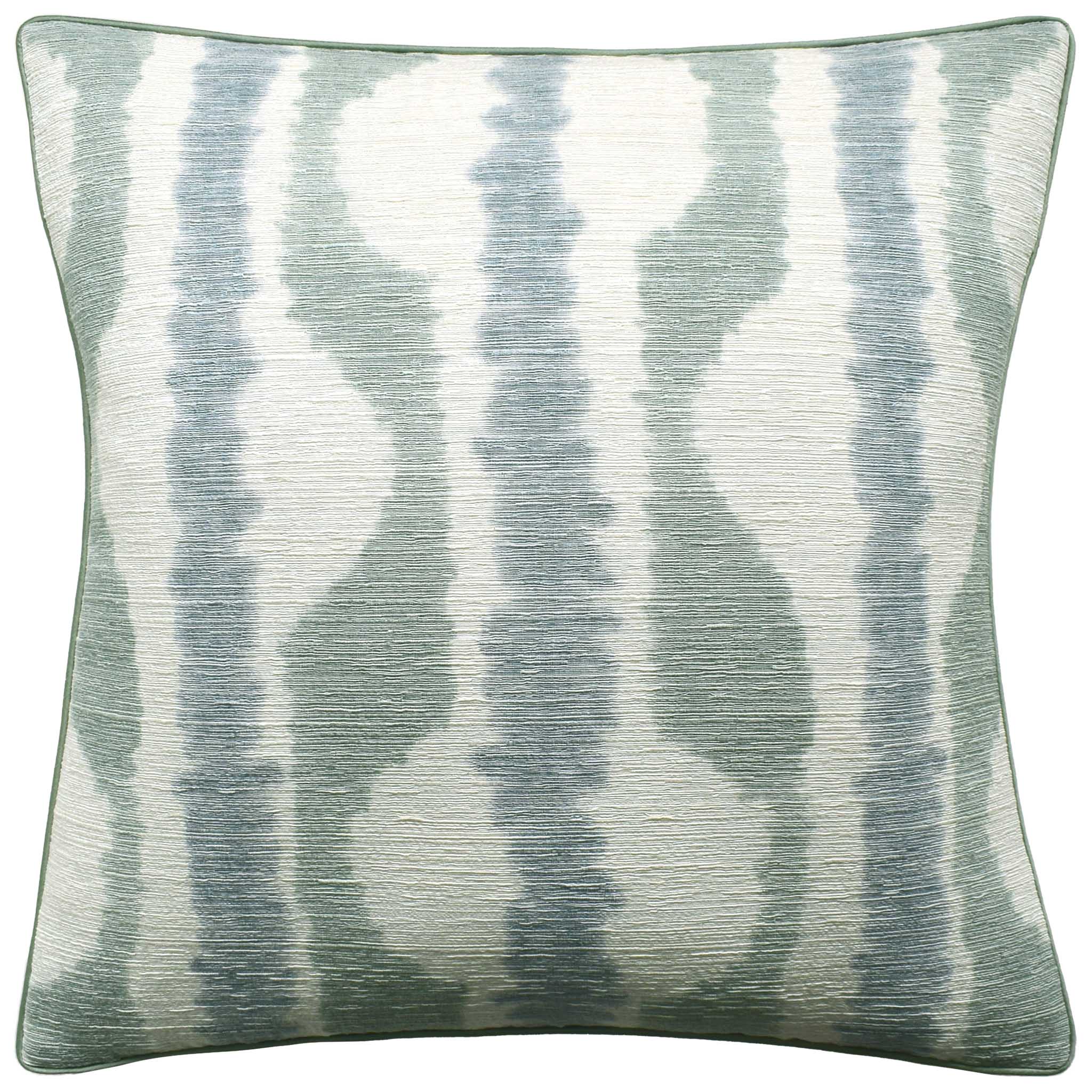 Ryan Studio Rhea 22" Decorative Pillow