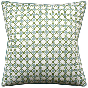 Ryan Studio Lettie 22" Decorative Pillow