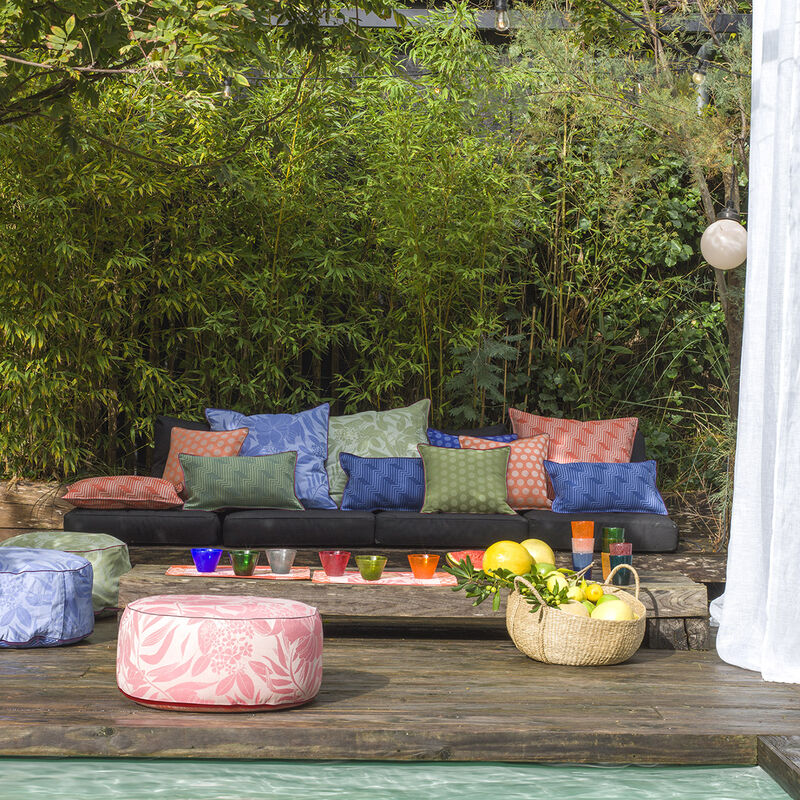 Le Jacquard Francais Nature Urbane Acrylic Pouf