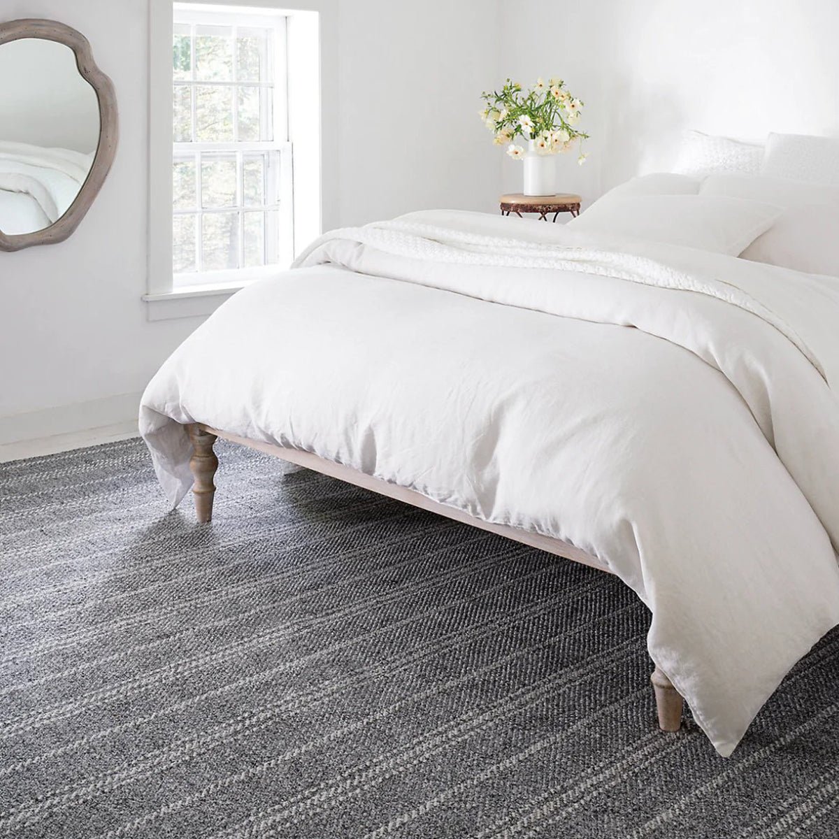 An image of Dash And Albert Melange Stripe Grey/Ivory Indoor/Outdoor Rug 5 x 8'