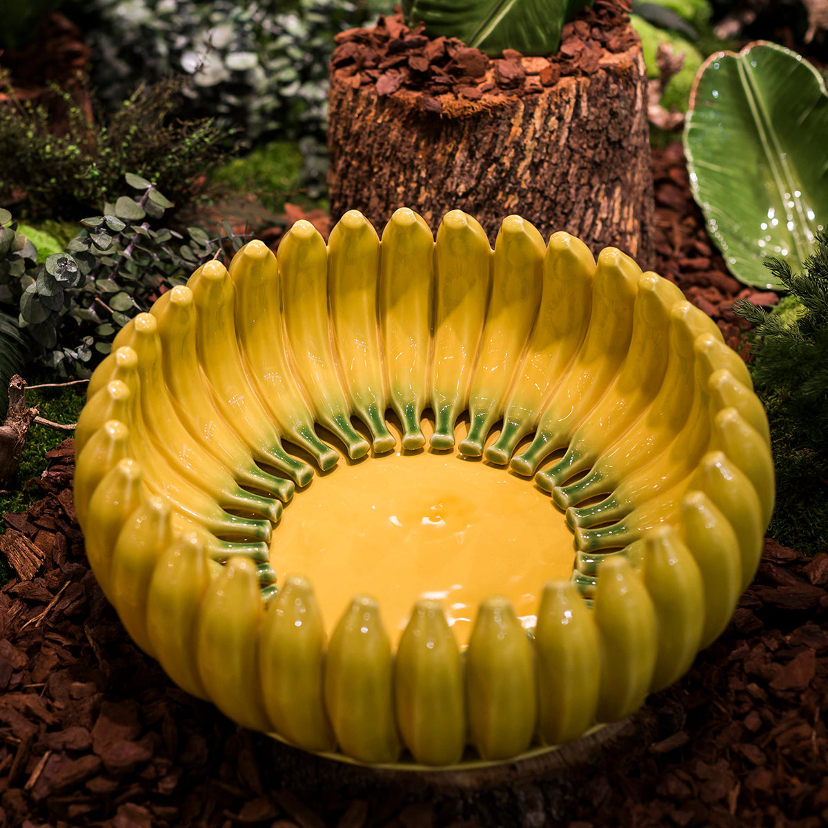 Bordallo Pinheiro Banana da Madeira Bananas Centerpiece