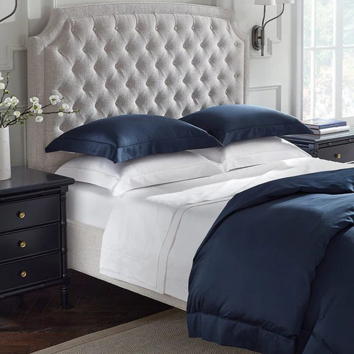 An image of Sferra Giotto Pillowcase Pair