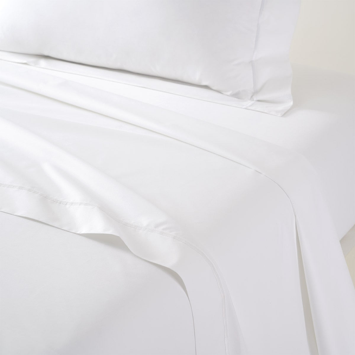 An image of Yves Delorme Athena Flat Sheet