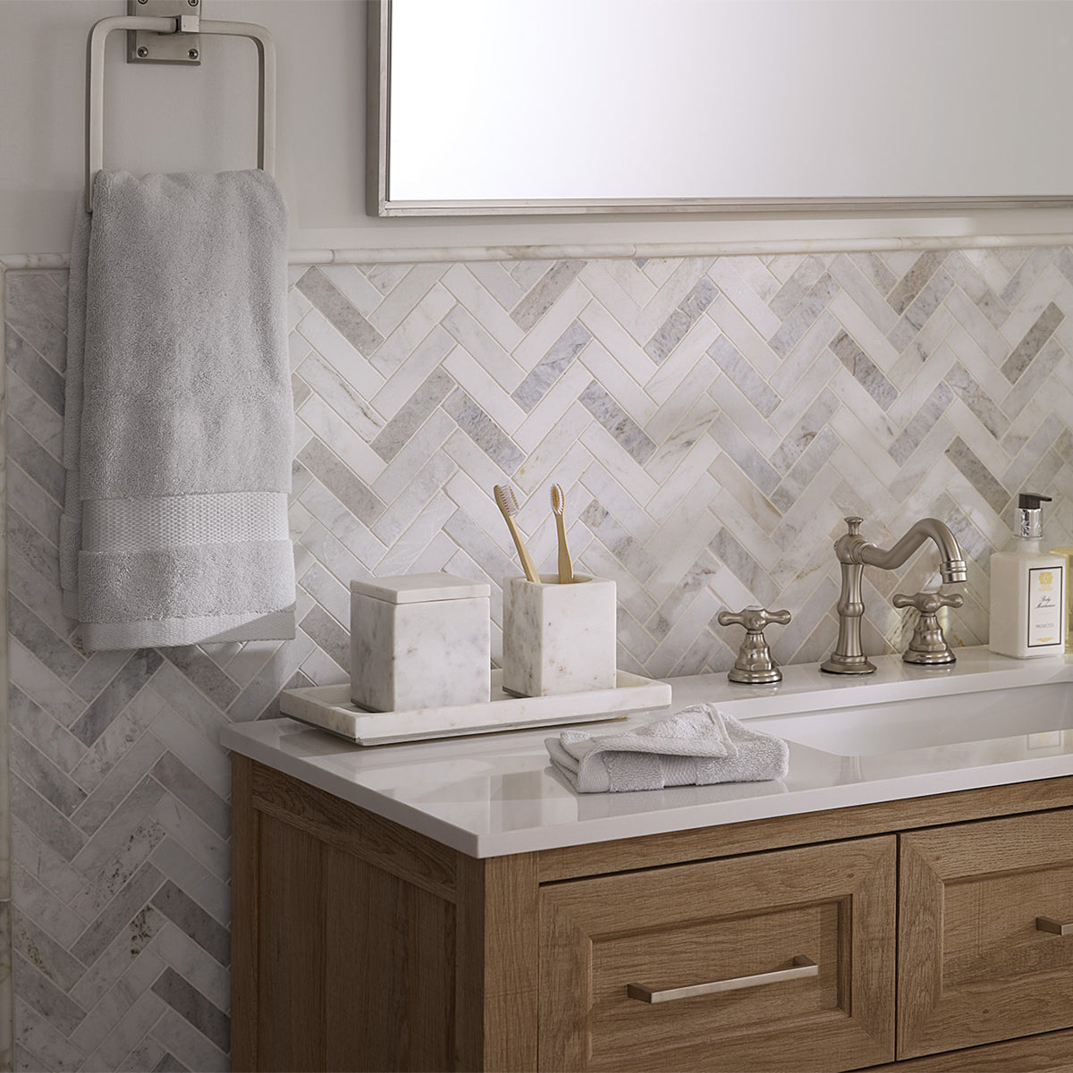 An image of Sferra Bello Nuovo Hand Towel