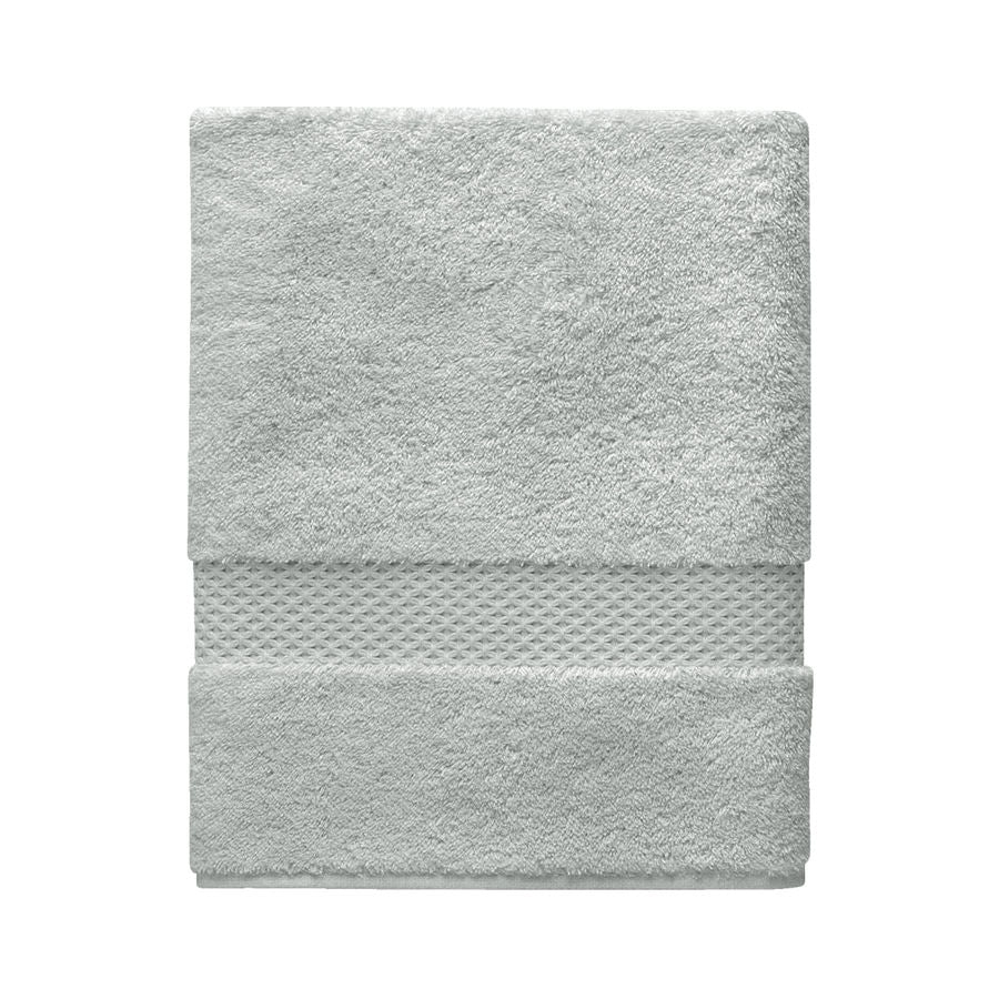 An image of Yves Delorme Etoile Bath Towel