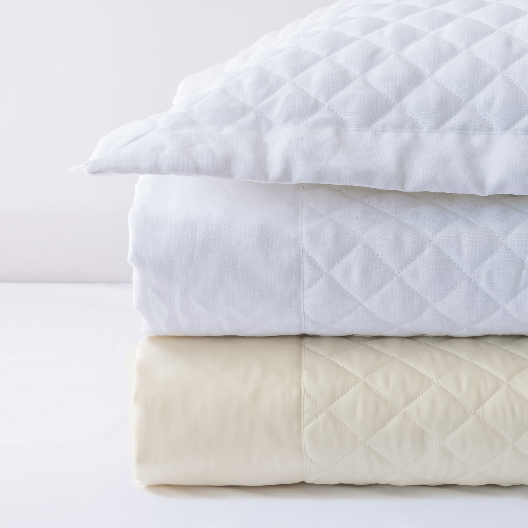 An image of Bovi Simply Sateen Quilted Sham