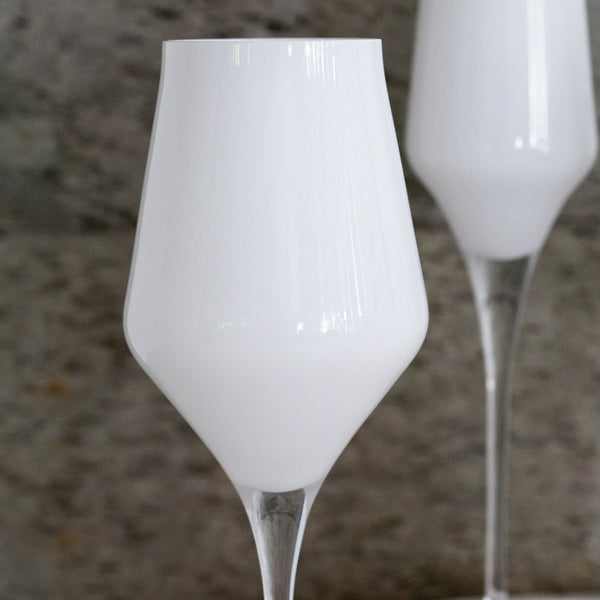 Vietri Contessa Wine Glass