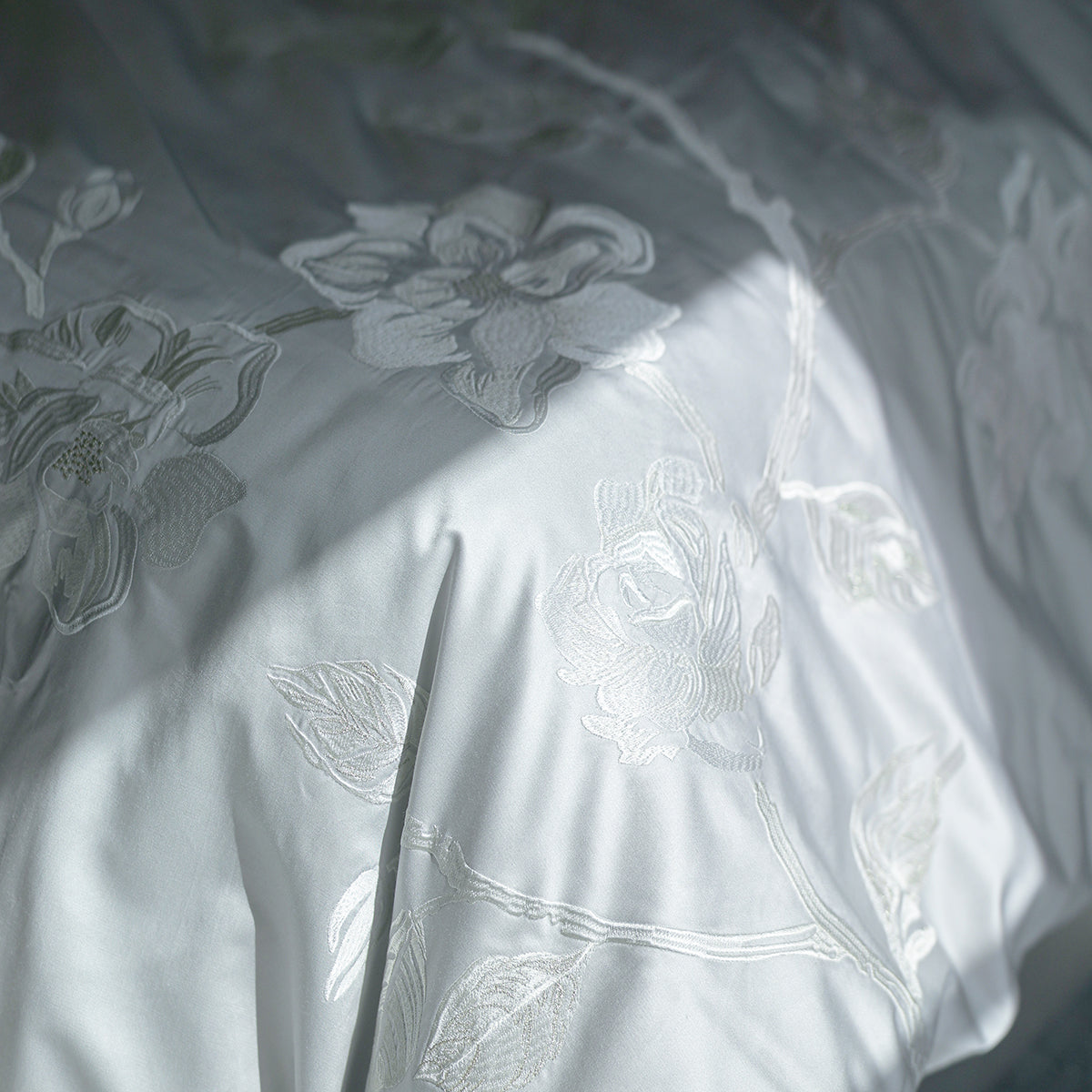 An image of Michael Aram Gardenia Duvet Cover