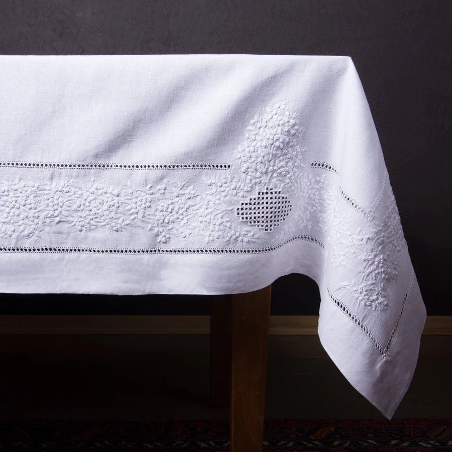 Henry Handwork Jardin Estate Tablecloth