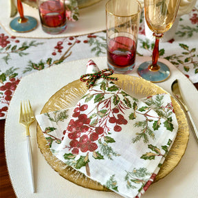 Bodrum Holly Berry Dinner Set of 4 Napkin