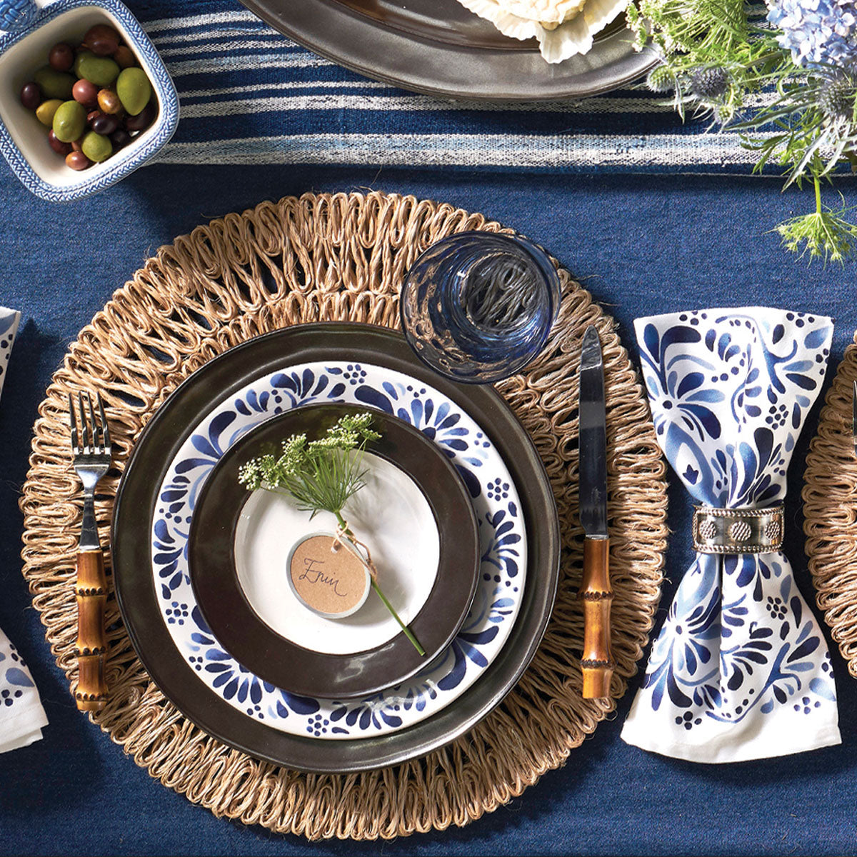 An image of Juliska Iberian Set of 4 Napkins - Indigo