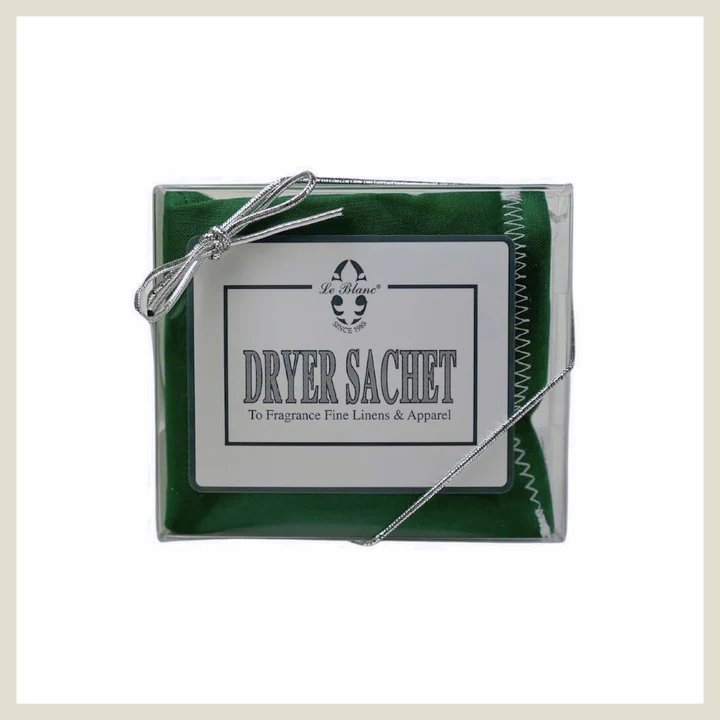 An image of Le Blanc Evergreen Woods Dryer Sachets