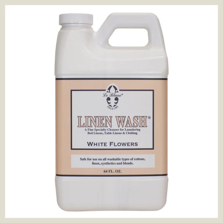 An image of Le Blanc White Flower Linen Wash