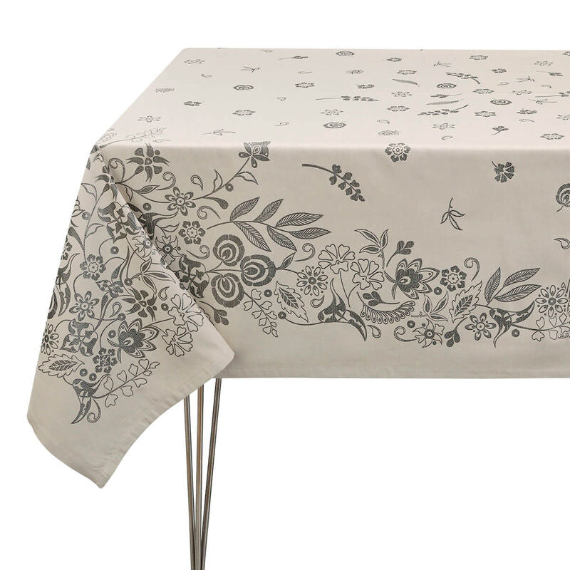 Le Jacquard Francais Haute Couture Tablecloth with Metallic Accents