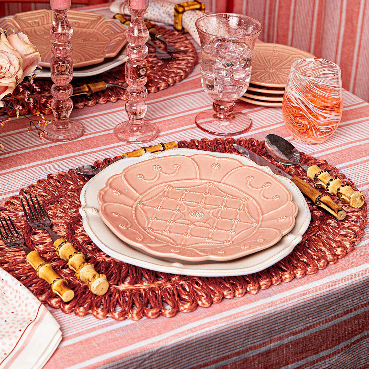 An image of Juliska Straw Loop Oval Placemat