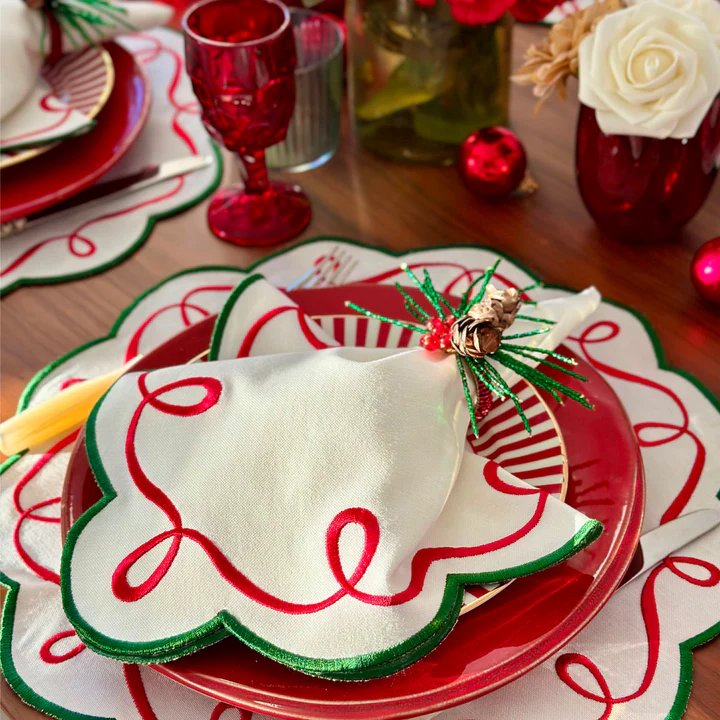 Bodrum Ribbon Twirl Set of 4 Napkin