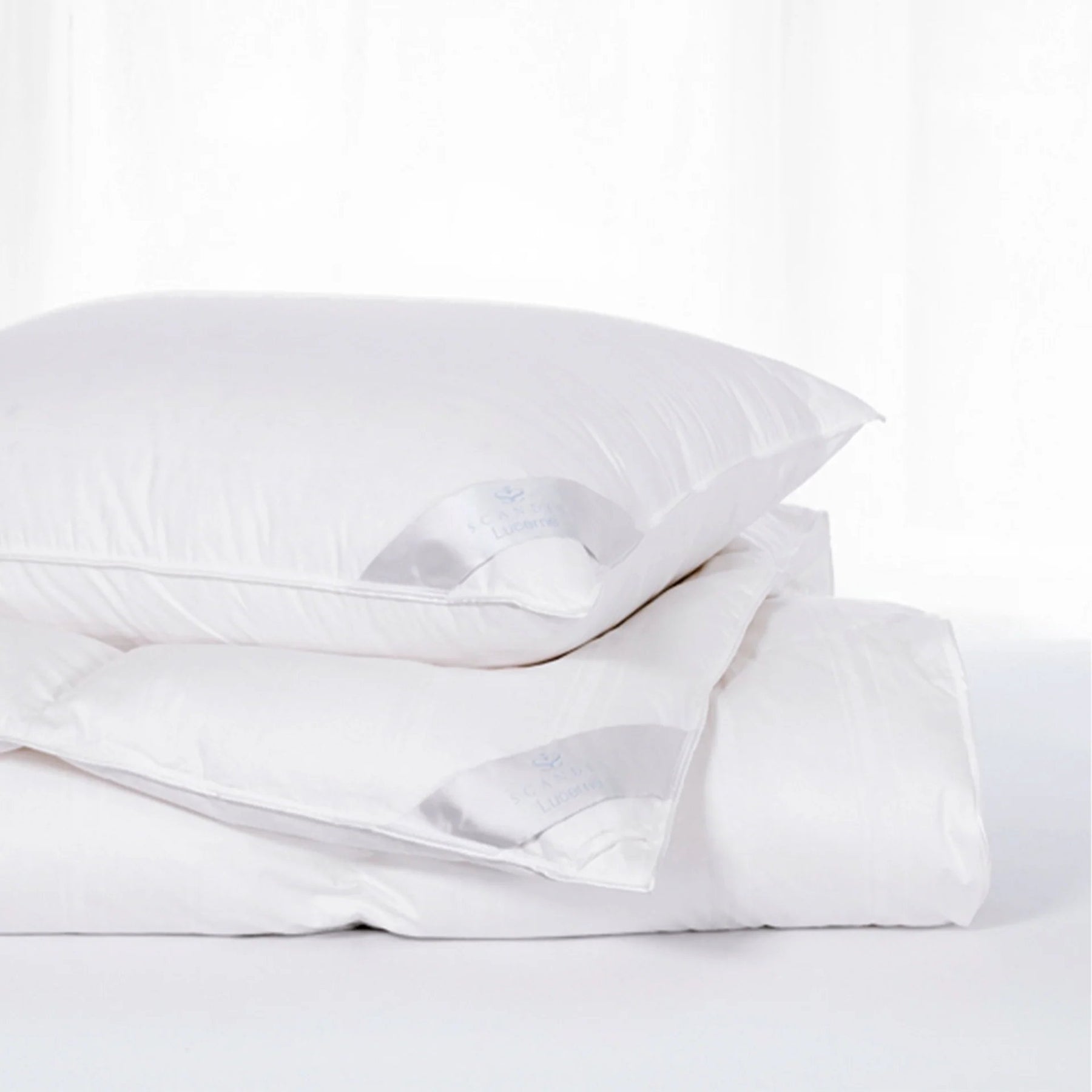 An image of Scandia Home Lucerne Comforter