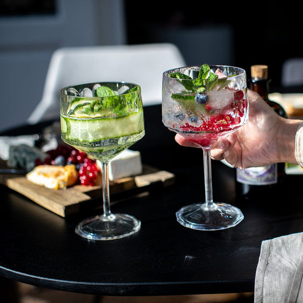 An image of Vietri Superglass Gin Glass