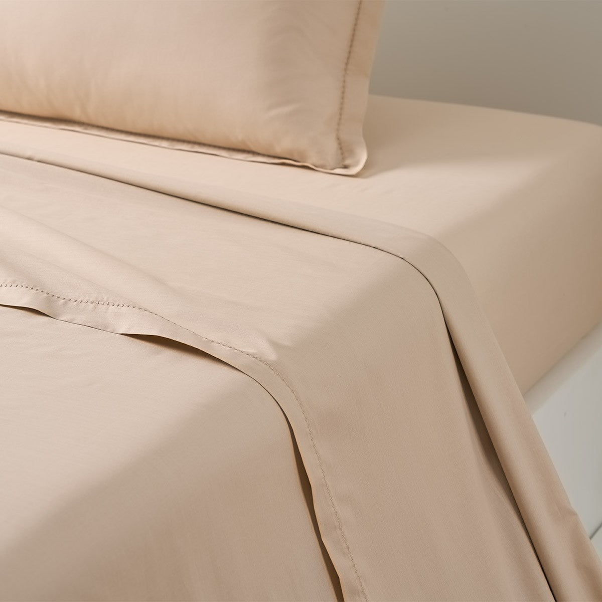 Yves Delorme Batiste Flat Sheet