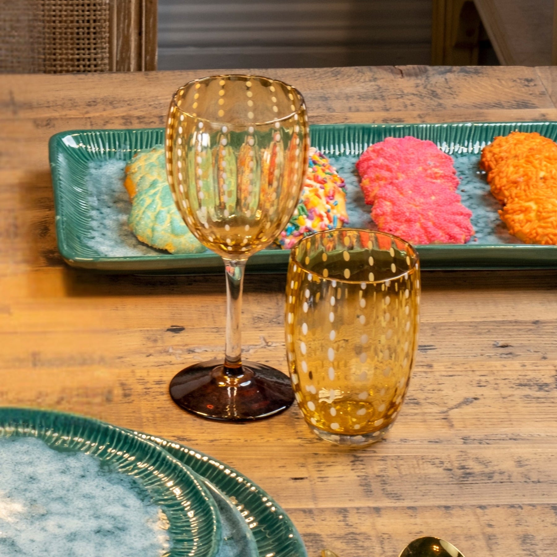 An image of Zafferano America Set of 2 Perle Wine Goblet