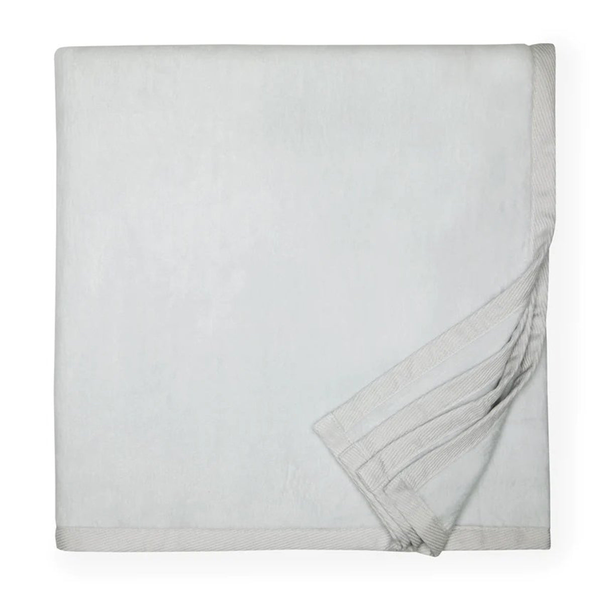 An image of Sferra St Moritz Blanket