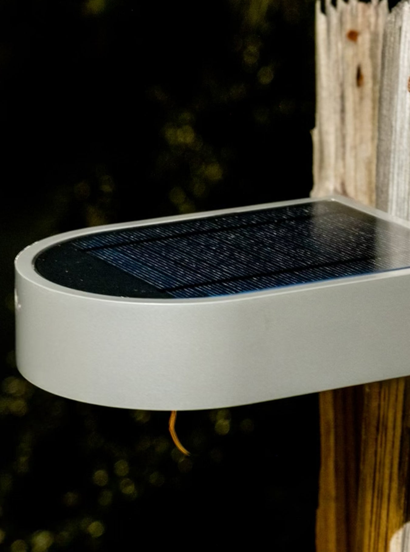 An image of Solzo Post Light
